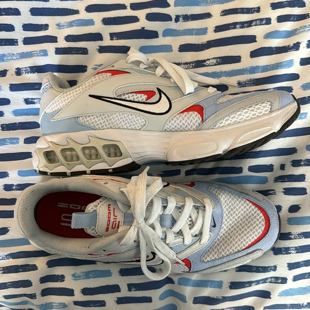 Nike Zoom Air Fire Sneakers - Size 8